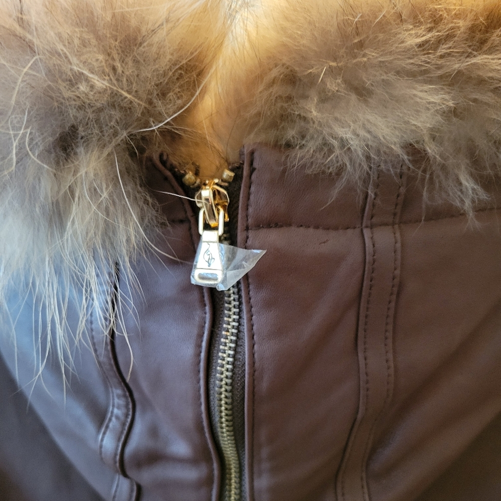 ***Authentic*** NWT Vintage BABY PHAT Brown Leather Fur-Trimmed Women's Jacket - Picture 3 of 12